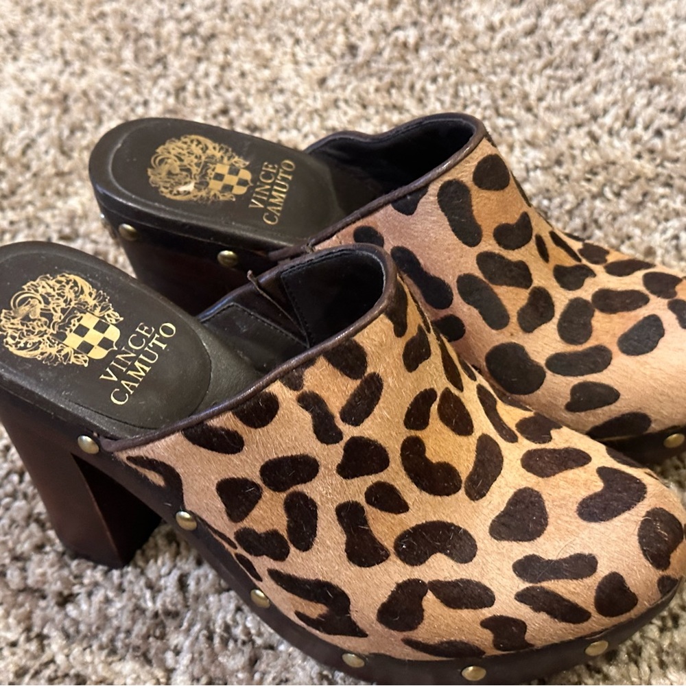 Vince Camuto cheetah